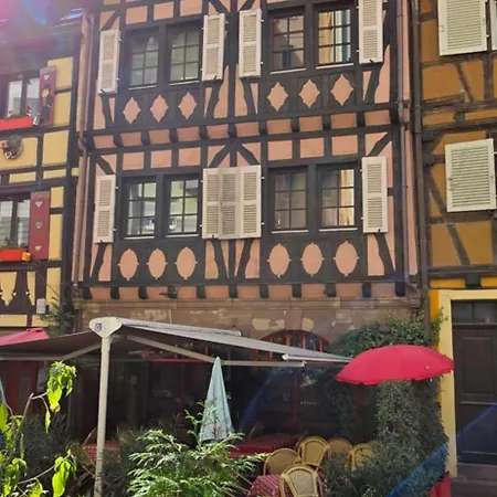 La Tour Du Rempart - Appartement T2 En Duplex En Hypercentre De Colmar Exterior photo