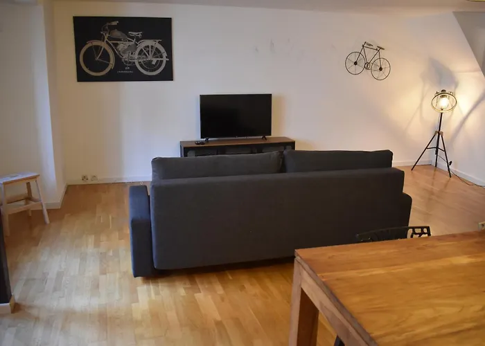 La Tour Du Rempart - Appartement T2 En Duplex En Hypercentre De Colmar